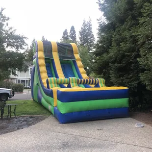 Our GIANT 18ft Slide Went Out Today Dry! Super Big, Super Fun! $220 for All Day www.RocklinBounceHouseRentals.com