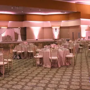 Brighten Up Event Lighting | Rocklin Event Center Uplighting