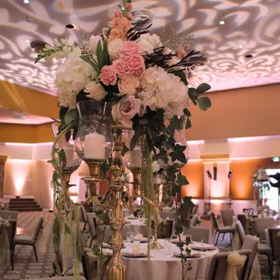 Rocklin Event Center Romantic Centerpiece Warm Champagne Uplighting | Brighten Up Event Lighting