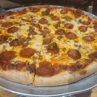 16" Pepperoni &amp; sausage