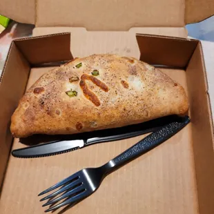 Bbq chicken calzone
