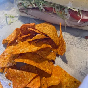 Squeal'n gobbler and chips