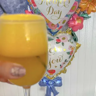 My Maracuya (lilikoi aka passionfruit) Pisco Sour &amp; the cutest Mothers Day decor!