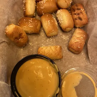Pretzel Bites
