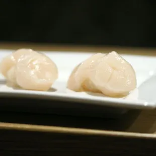 Hokkaido Scallop Sushi (a la carte)