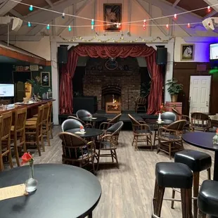 Really cool room and a really great atmosphere.