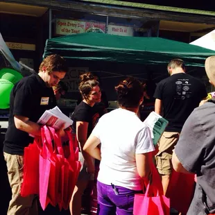 Cole Hardware opening soon get Free pink bag &amp; spin wheel for prize