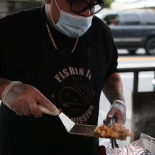 The amount of shrimp is crazy I mean it literally falls out the taco it's packed!