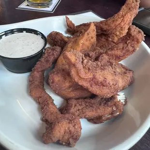 Dry-rubbed boneless chicken wings