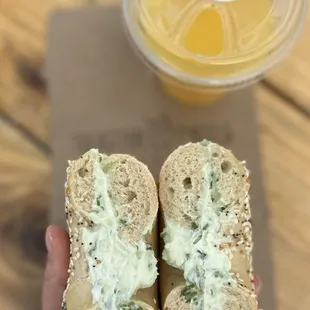 Vegan chive Cream Cheese