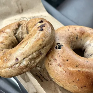 a bagel and a bagel