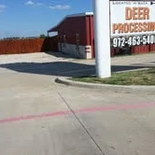 From Deer to Hogs, Elk but No Dogs. "you Pop Em', We Chop Em'!