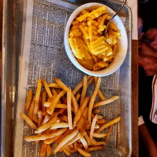 Kids Mac and cheese w fries