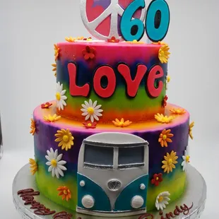 Custom cake 60s vibe