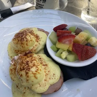 Eggs Benedict