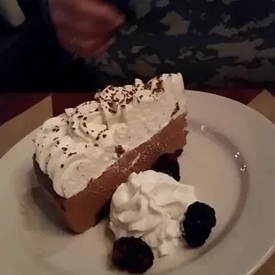 Chocolate mousse pie