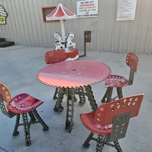 You can have a picnic here if you'd like.