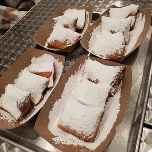 A dozen beignets