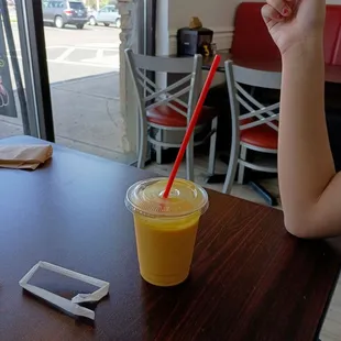 Mango lassi