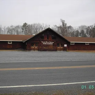 Still serving the best seafood in the area for over 47 years!