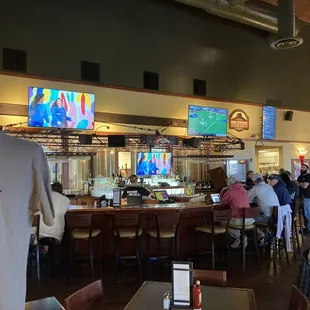 sushi and sashimi, interior