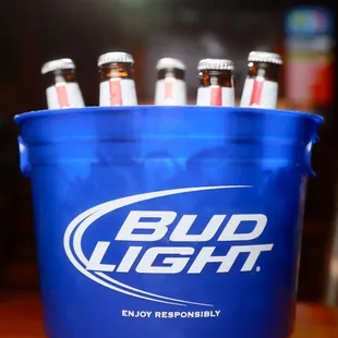 a bucket of bud light beer