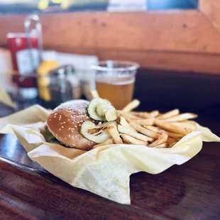 1/3 Lb . Hamburger with French Fries