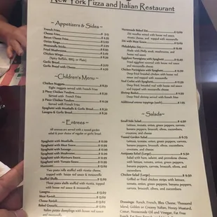 Nice place to eat service was quick and the staff is friendly.