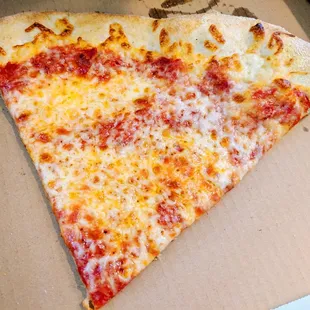 Rocky&apos;s, Broomall -- Single slice plain cheese pizza (large enough for two well-sized pieces)