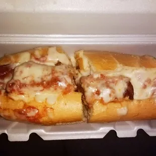 Rocky&apos;s Pizza - Chicken Parm Sandwich