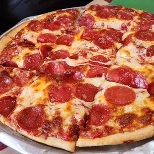 XTra large pepperoni pizza