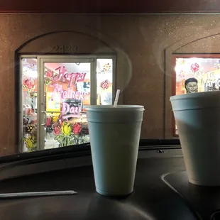 Waiting outside for good food while sippin on Limonada and Horchata, worth the wait!