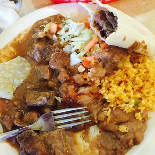 Carne guisada plate. Yummy!!