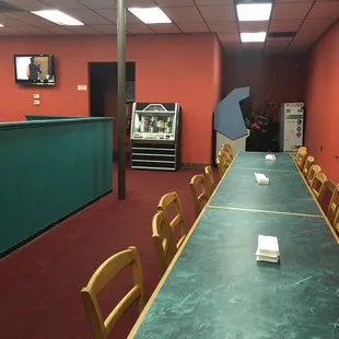 Outdated but plenty of seating