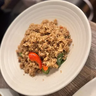 F8. Basil Fried Rice with the ground pork