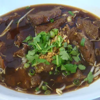 Steamed Beef and Beef Tendon Soup