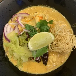 N18. Kao Soi Noodles