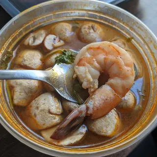 S4. Vegetable Soup with Shrimp