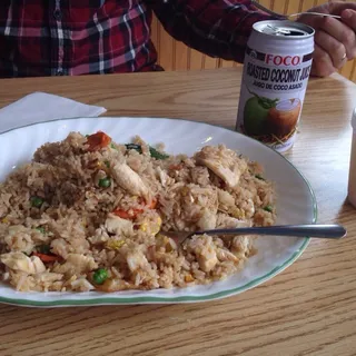 F2. Chicken Fried Rice