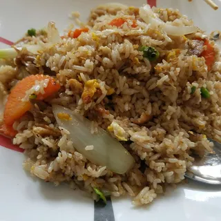 F9. Roast Duck Fried Rice