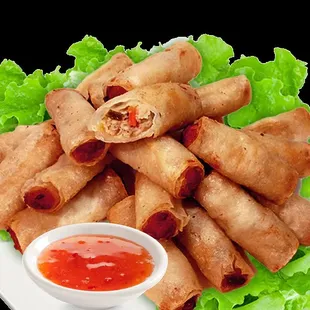 Lumpia (Spring roll) available in 4/6/8pcs