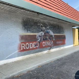 You know your an Orlando restarting when there's a mural