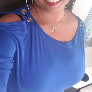 Evonnia T.