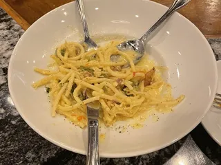 Luigi’s Italiano Restaurante