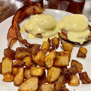 Eggs Benedict
