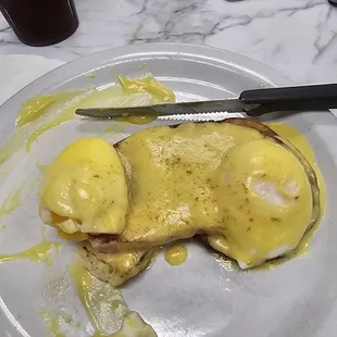 Amazing eggs Benedict  always fantastic
