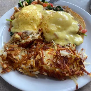 Croissant Benedict