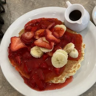 Strawberry Banana Pancakes