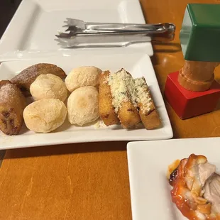 Unlimited sides brought to our table!