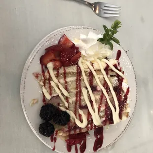 Layer White Chocolate Raspberry Cake